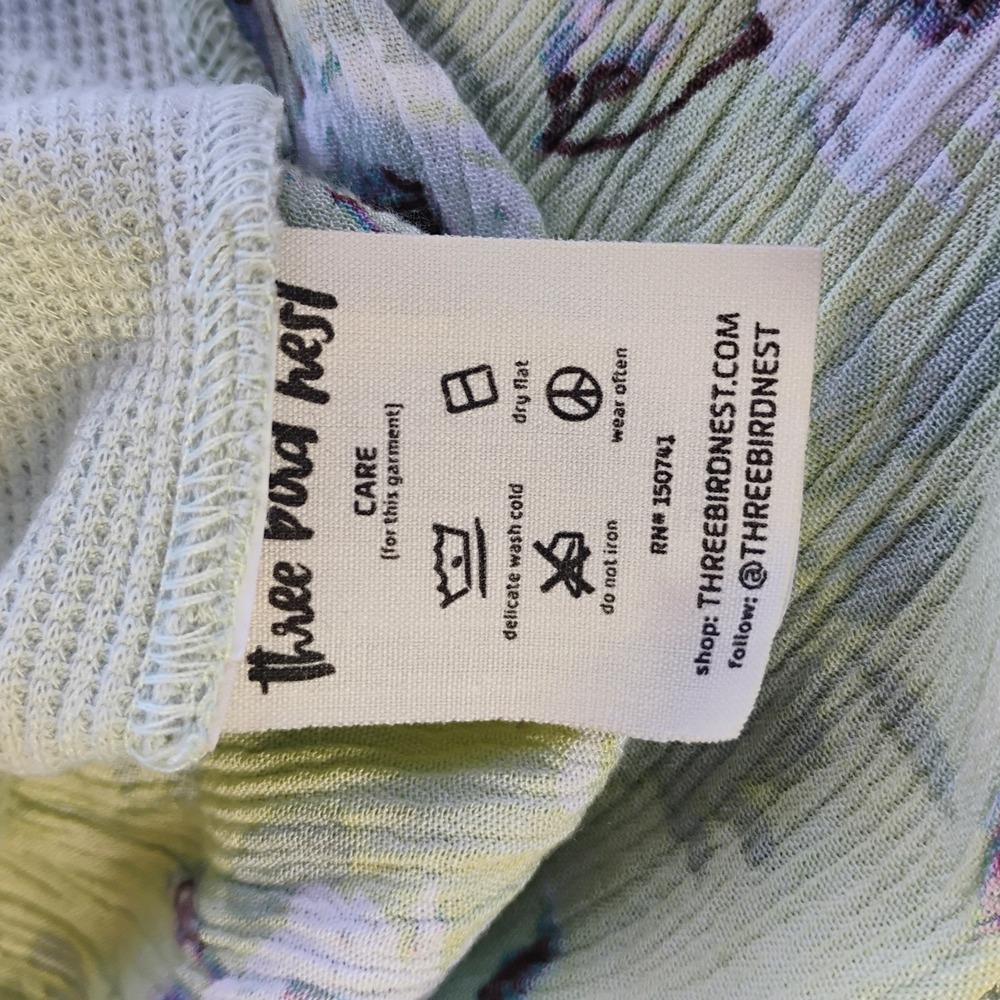 Three Bird Nest Mixed Media Top Womens S Green Waffle Knit Floral Oversized Boho - Picture 6 of 9